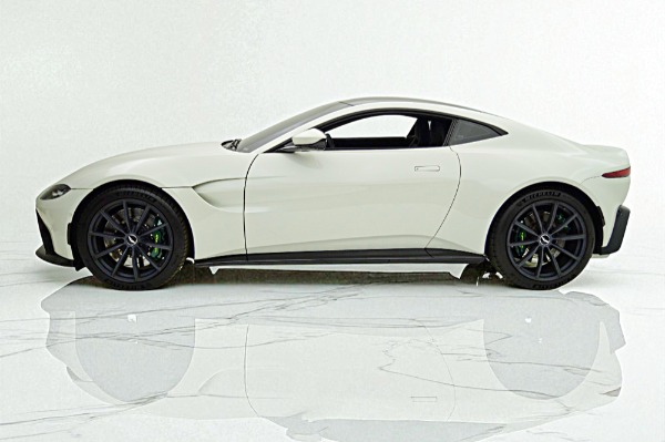 Used 2019 Aston Martin Vantage Coupe for sale $99,000 at F.C. Kerbeck Aston Martin in Palmyra NJ 08065 3