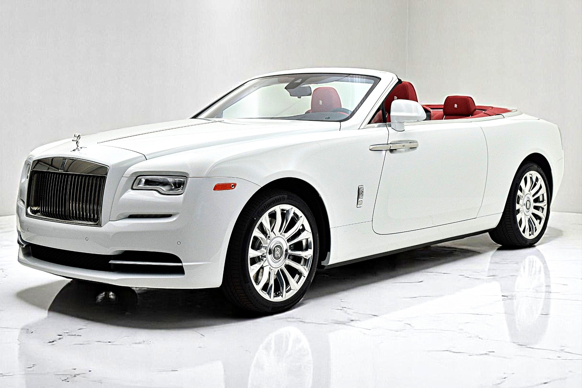 Used 2019 Rolls-Royce Dawn /LEASE OPTIONS AVAILABLE for sale $249,000 at F.C. Kerbeck Aston Martin in Palmyra NJ 08065 2