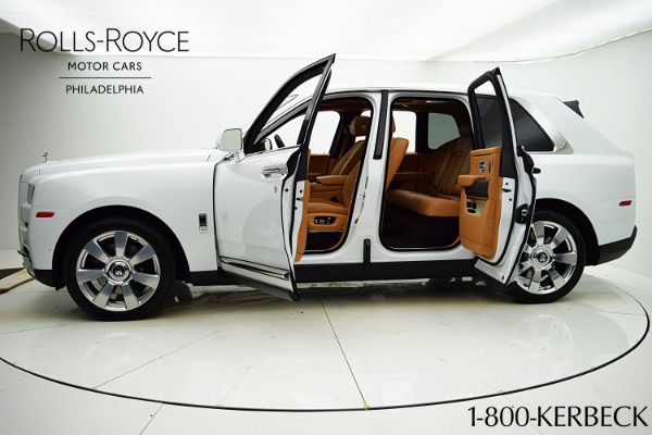 Used 2020 Rolls-Royce Cullinan / ORIGINAL PRICE $339,000 NOW PRICE $329,000 UNTIL JANUARY 31st for sale Sold at F.C. Kerbeck Aston Martin in Palmyra NJ 08065 4
