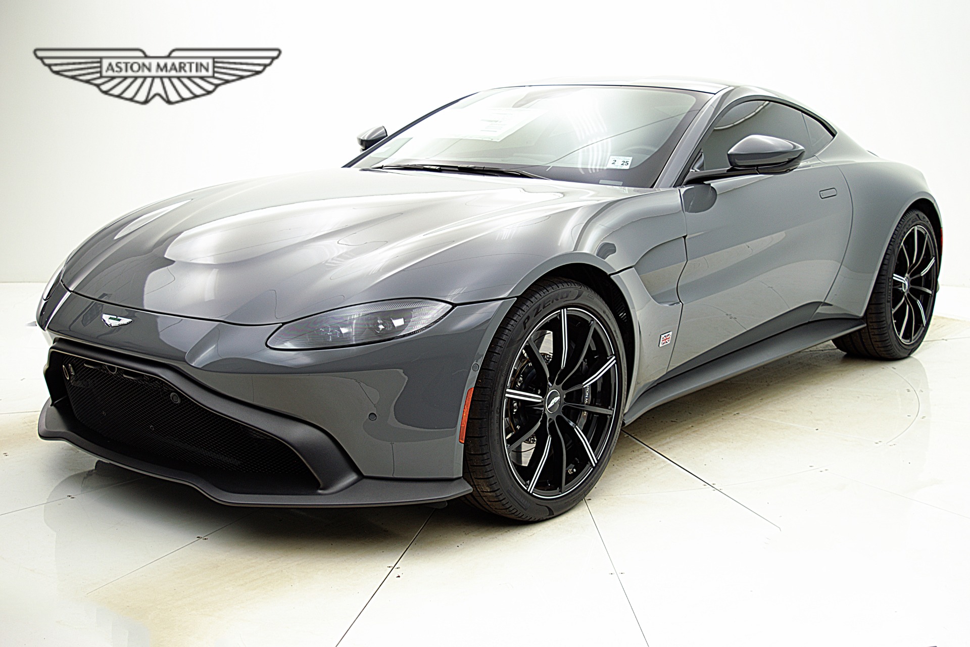 Used 2020 Aston Martin Vantage for sale Sold at F.C. Kerbeck Aston Martin in Palmyra NJ 08065 2