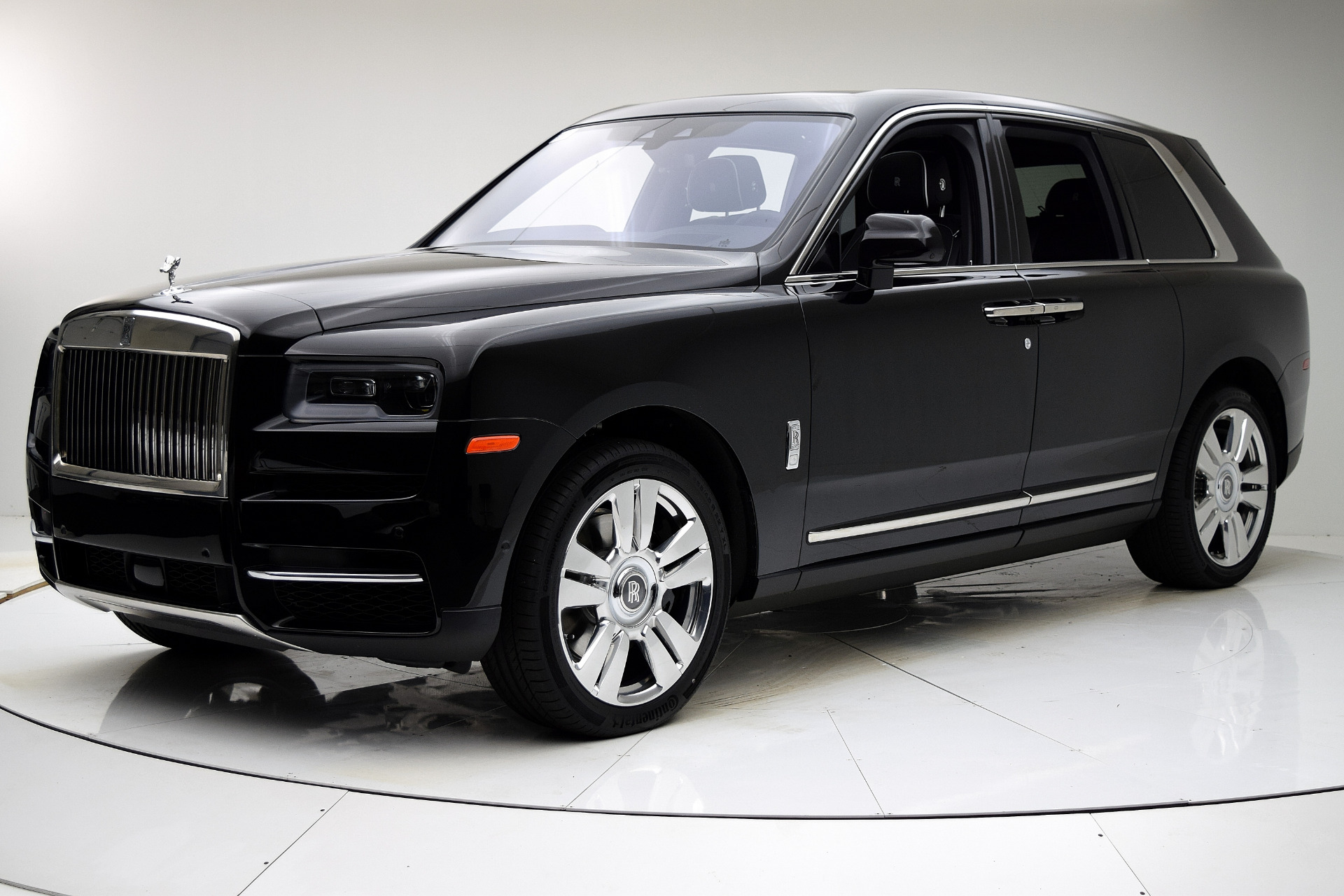 New 2020 Rolls-Royce Cullinan for sale Sold at F.C. Kerbeck Aston Martin in Palmyra NJ 08065 2