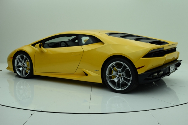 New 2016 Lamborghini LP640-4 Huracan for sale Sold at F.C. Kerbeck Aston Martin in Palmyra NJ 08065 3