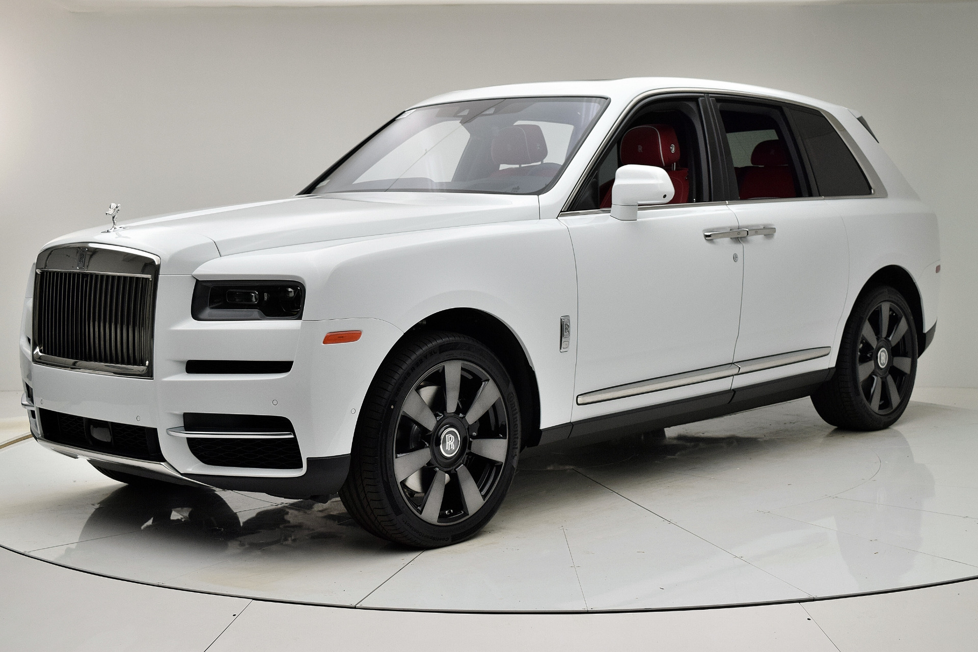 New 2020 Rolls-Royce Cullinan for sale Sold at F.C. Kerbeck Aston Martin in Palmyra NJ 08065 2