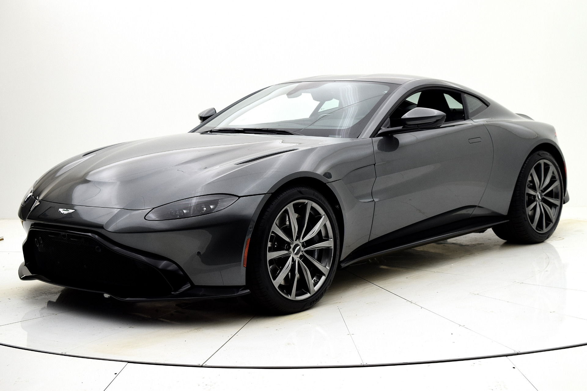 New 2020 Aston Martin Vantage Coupe for sale Sold at F.C. Kerbeck Aston Martin in Palmyra NJ 08065 2