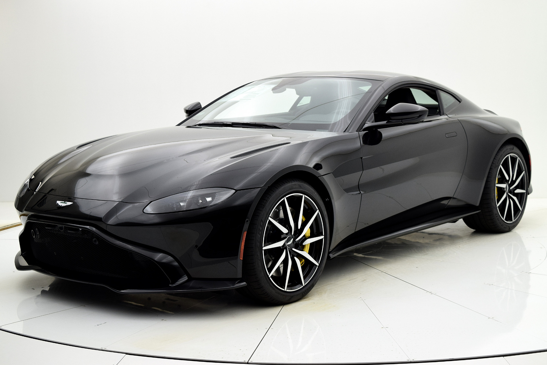 New 2020 Aston Martin Vantage Coupe for sale Sold at F.C. Kerbeck Aston Martin in Palmyra NJ 08065 2