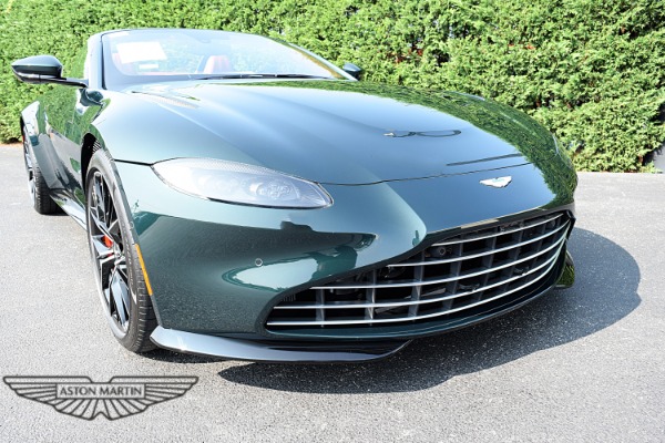 Used 2021 Aston Martin Vantage Roadster for sale $149,000 at F.C. Kerbeck Aston Martin in Palmyra NJ 08065 4