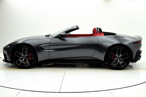 Used 2021 Aston Martin Vantage Roadster for sale $129,000 at F.C. Kerbeck Aston Martin in Palmyra NJ 08065 3