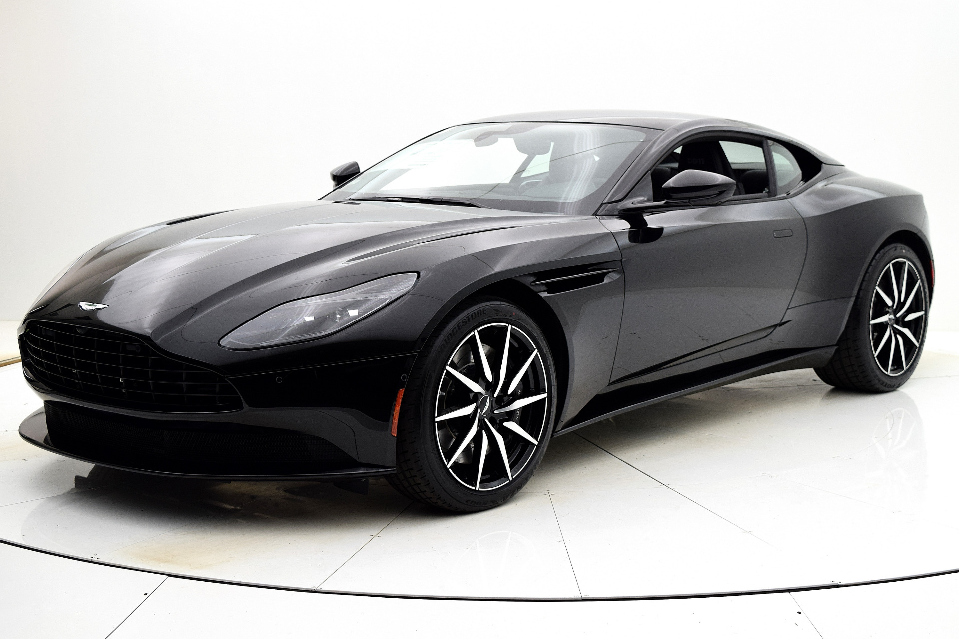 New 2021 Aston Martin DB11 V8 Coupe for sale Sold at F.C. Kerbeck Aston Martin in Palmyra NJ 08065 2