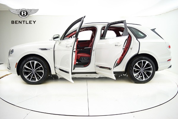 Used 2021 Bentley Bentayga V8/LEASE OPTIONS AVAILABLE for sale Sold at F.C. Kerbeck Aston Martin in Palmyra NJ 08065 4