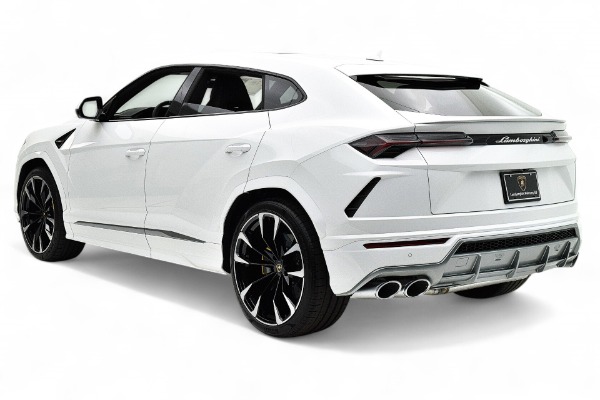 Used 2021 Lamborghini Urus SELEZIONE PRE-OWNED CERTIFIED for sale $225,000 at F.C. Kerbeck Aston Martin in Palmyra NJ 08065 4
