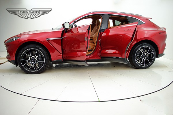 Used 2021 Aston Martin DBX for sale $129,000 at F.C. Kerbeck Aston Martin in Palmyra NJ 08065 4