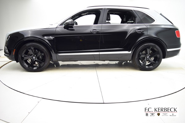 Used 2018 Bentley Bentayga W12 Signature for sale Sold at F.C. Kerbeck Aston Martin in Palmyra NJ 08065 3