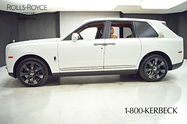 Used 2022 Rolls-Royce Cullinan Cullinan/LEASE OPTIONS AVAILABLE for sale $295,000 at F.C. Kerbeck Aston Martin in Palmyra NJ 08065 3