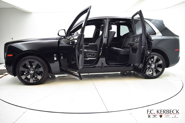 Used 2019 Rolls-Royce Cullinan for sale Sold at F.C. Kerbeck Aston Martin in Palmyra NJ 08065 4