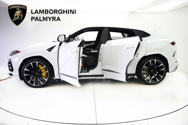 Used 2022 Lamborghini Urus / LEASE OPTIONS AVAILABLE for sale Sold at F.C. Kerbeck Aston Martin in Palmyra NJ 08065 4