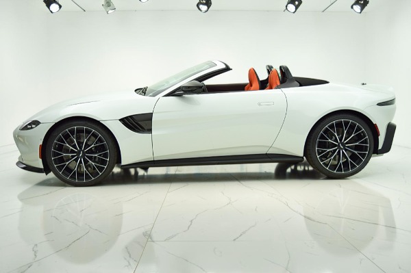 Used 2023 Aston Martin Vantage Roadster for sale $154,000 at F.C. Kerbeck Aston Martin in Palmyra NJ 08065 3
