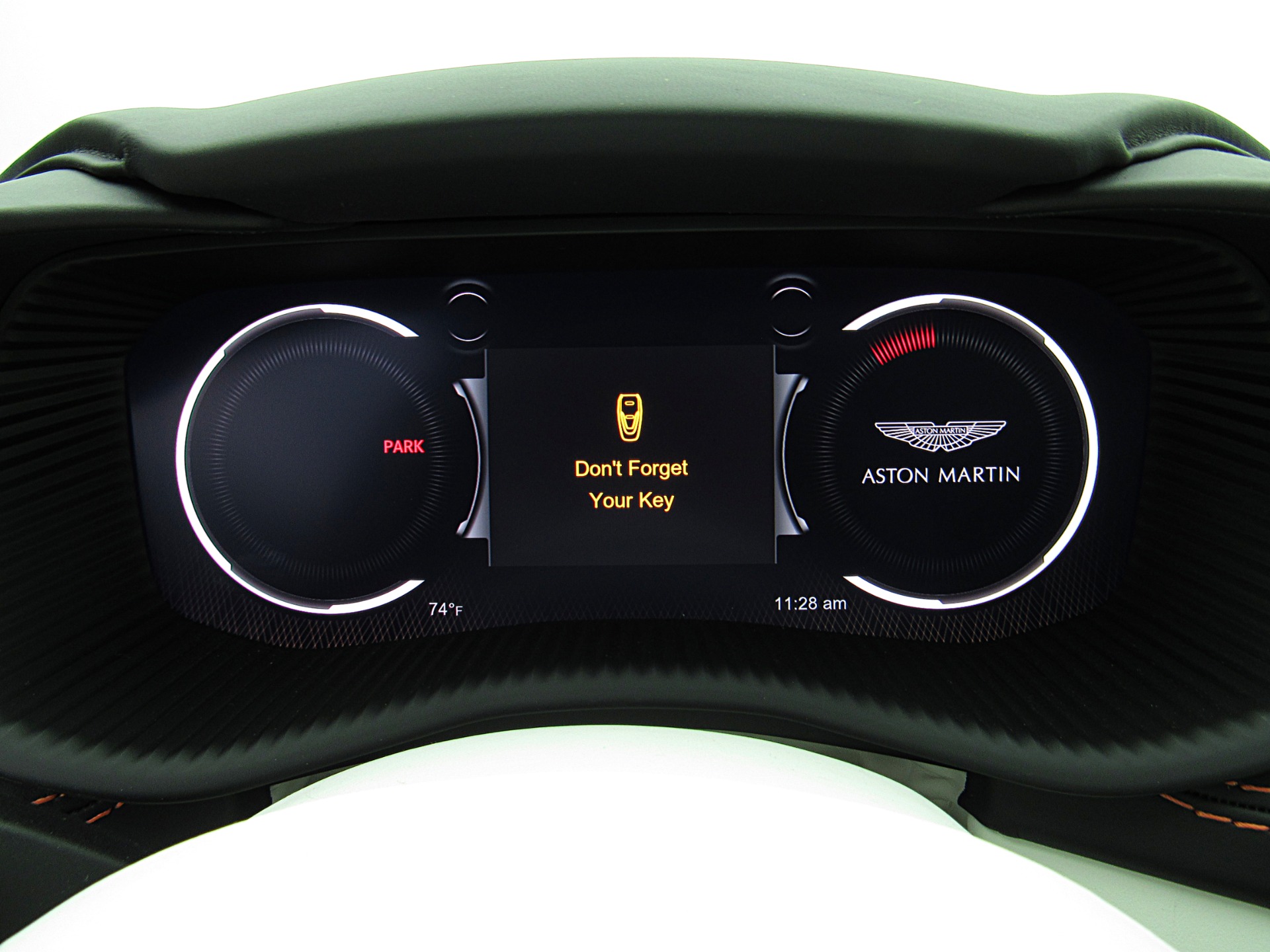 2023 Aston Martin DBX 707 - Photo 21