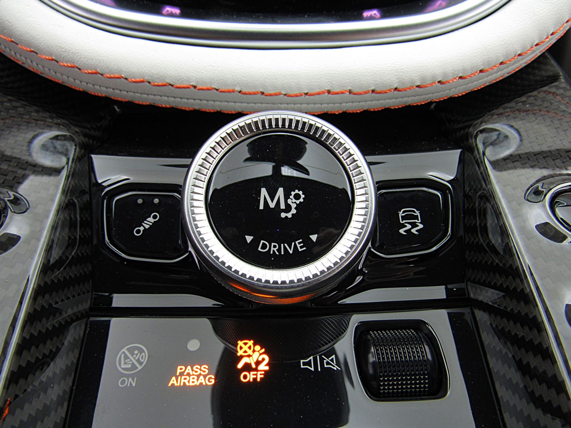 2023 Aston Martin DBX 707 - Photo 24