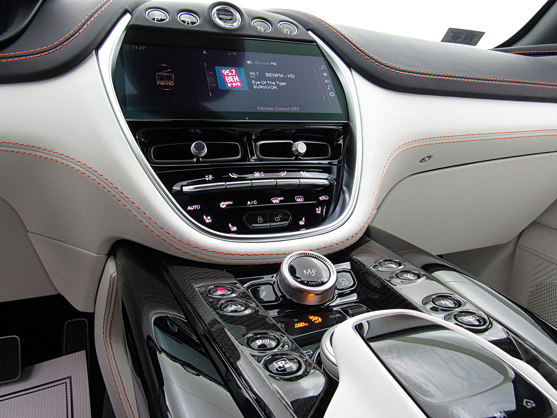 2023 Aston Martin DBX 707 - Photo 25