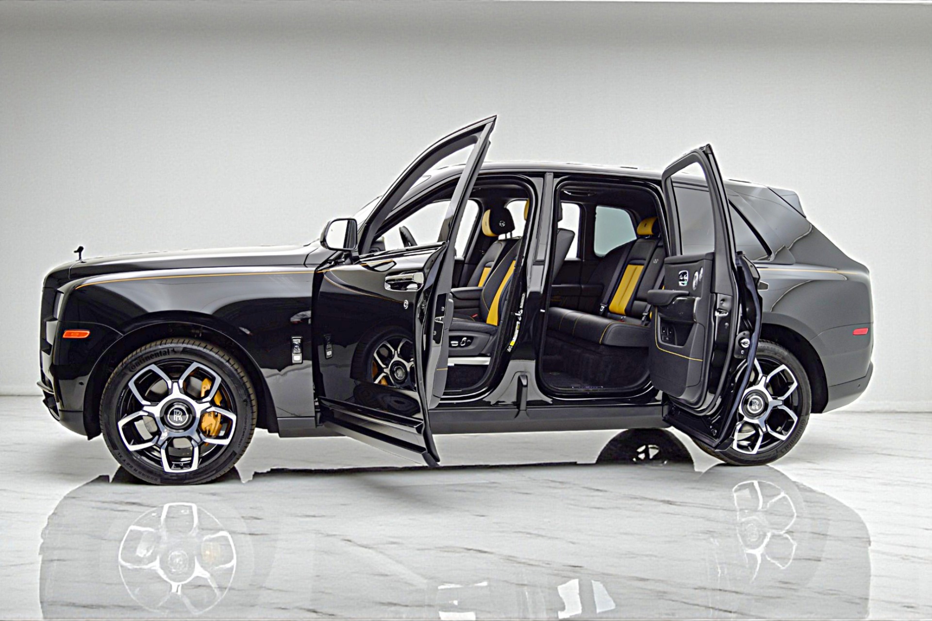 Used 2023 Rolls-Royce Black Badge Cullinan/LEASE OPTIONS AVAILABLE For ...