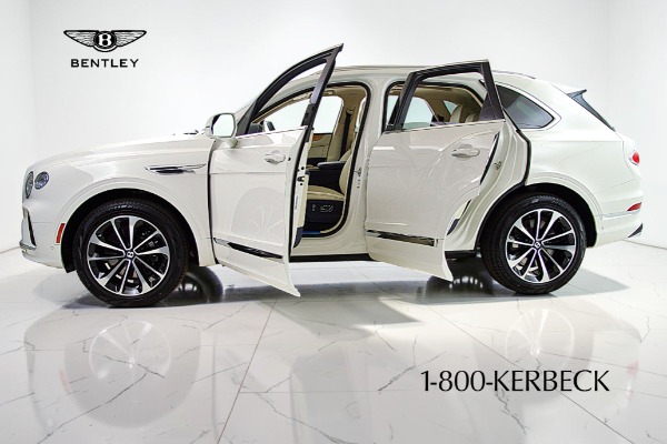 Used 2023 Bentley Bentayga V8/LEASE OPTIONS AVAILABLE for sale $159,000 at F.C. Kerbeck Aston Martin in Palmyra NJ 08065 4