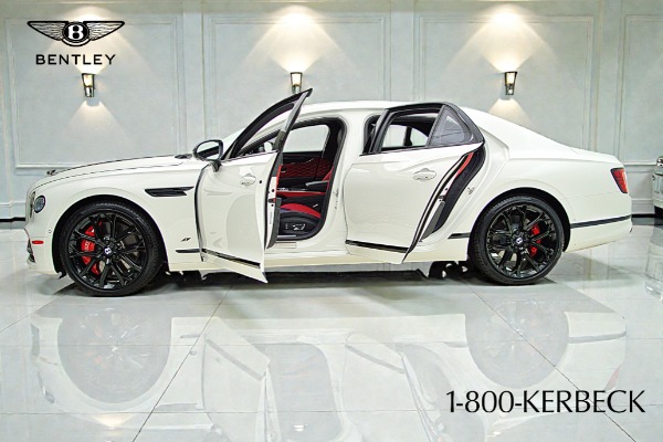 Used 2023 Bentley Flying Spur S V8/LEASE OPTION AVAILABLE for sale $210,000 at F.C. Kerbeck Aston Martin in Palmyra NJ 08065 4