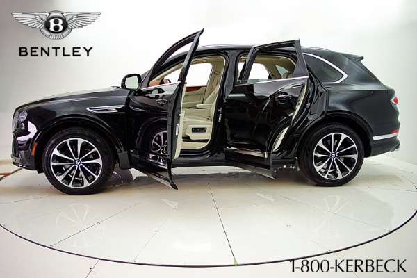 Used 2022 Bentley Bentayga / LEASE OPTIONS AVAILABLE for sale $209,000 at F.C. Kerbeck Aston Martin in Palmyra NJ 08065 4