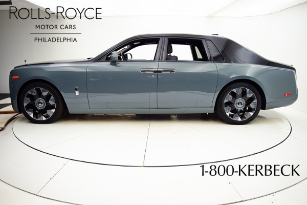 Used 2023 Rolls-Royce Phantom / LEASE OPTIONS AVAILABLE for sale $579,000 at F.C. Kerbeck Aston Martin in Palmyra NJ 08065 3