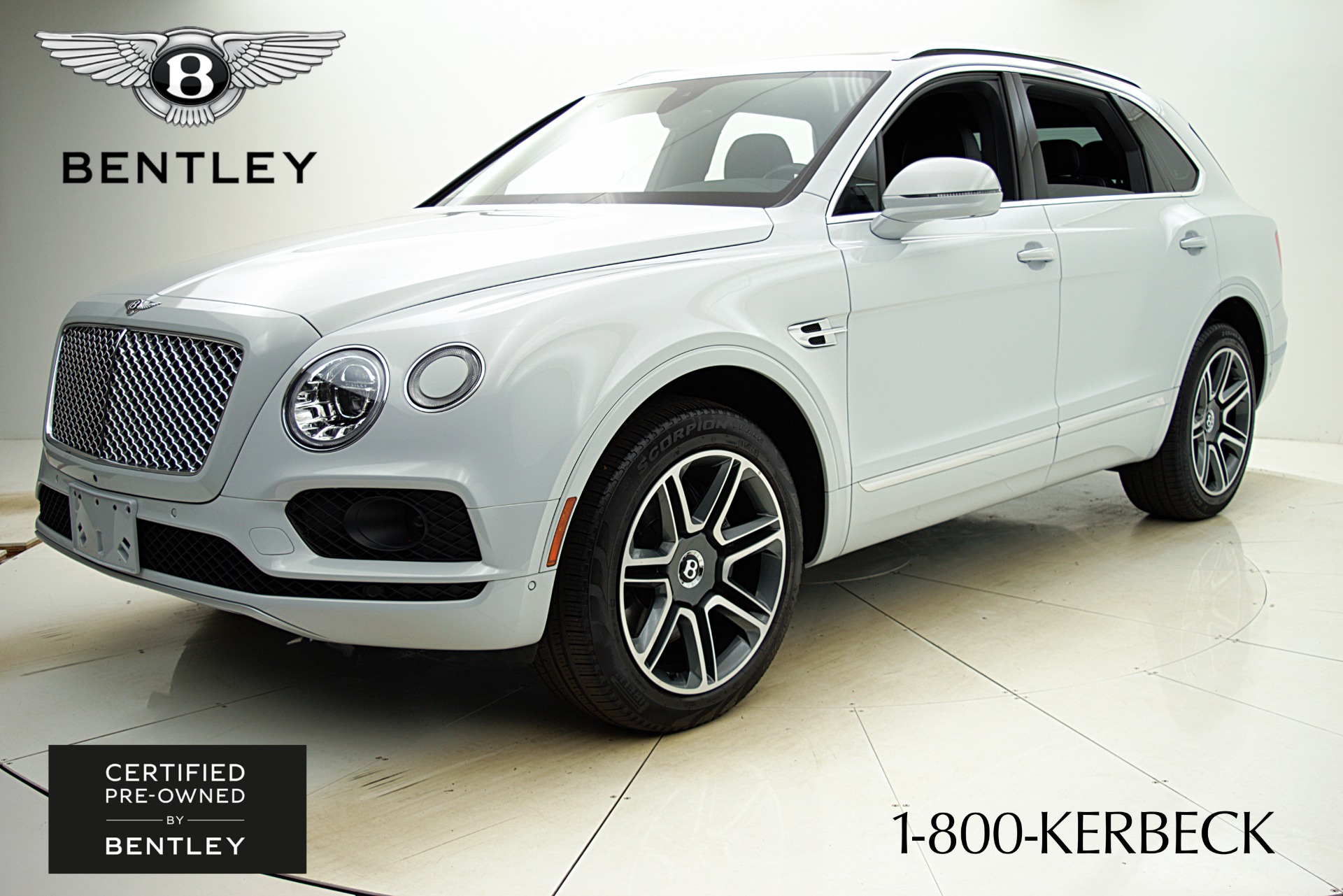 Used 2018 Bentley Bentayga W12 Signature for sale Sold at F.C. Kerbeck Aston Martin in Palmyra NJ 08065 2