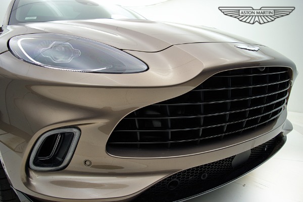 Used 2022 Aston Martin DBX for sale $176,000 at F.C. Kerbeck Aston Martin in Palmyra NJ 08065 3