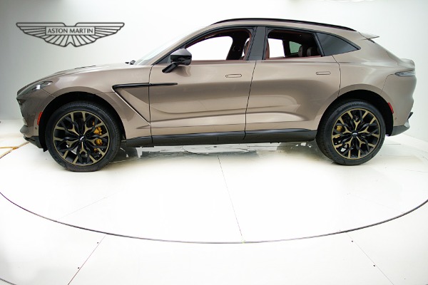 Used 2022 Aston Martin DBX for sale $176,000 at F.C. Kerbeck Aston Martin in Palmyra NJ 08065 4