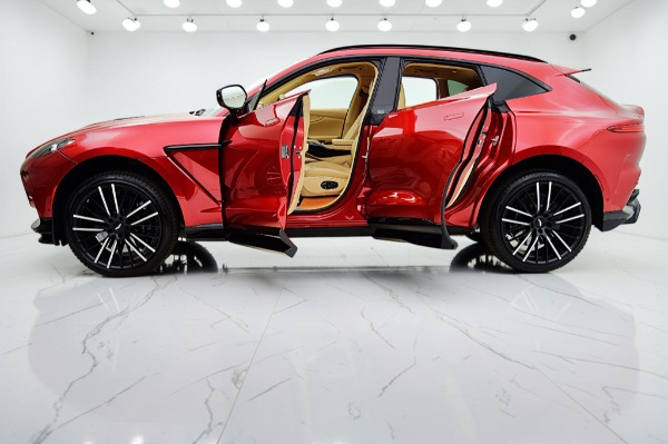 Used 2023 Aston Martin DBX 707 for sale $145,000 at F.C. Kerbeck Aston Martin in Palmyra NJ 08065 4