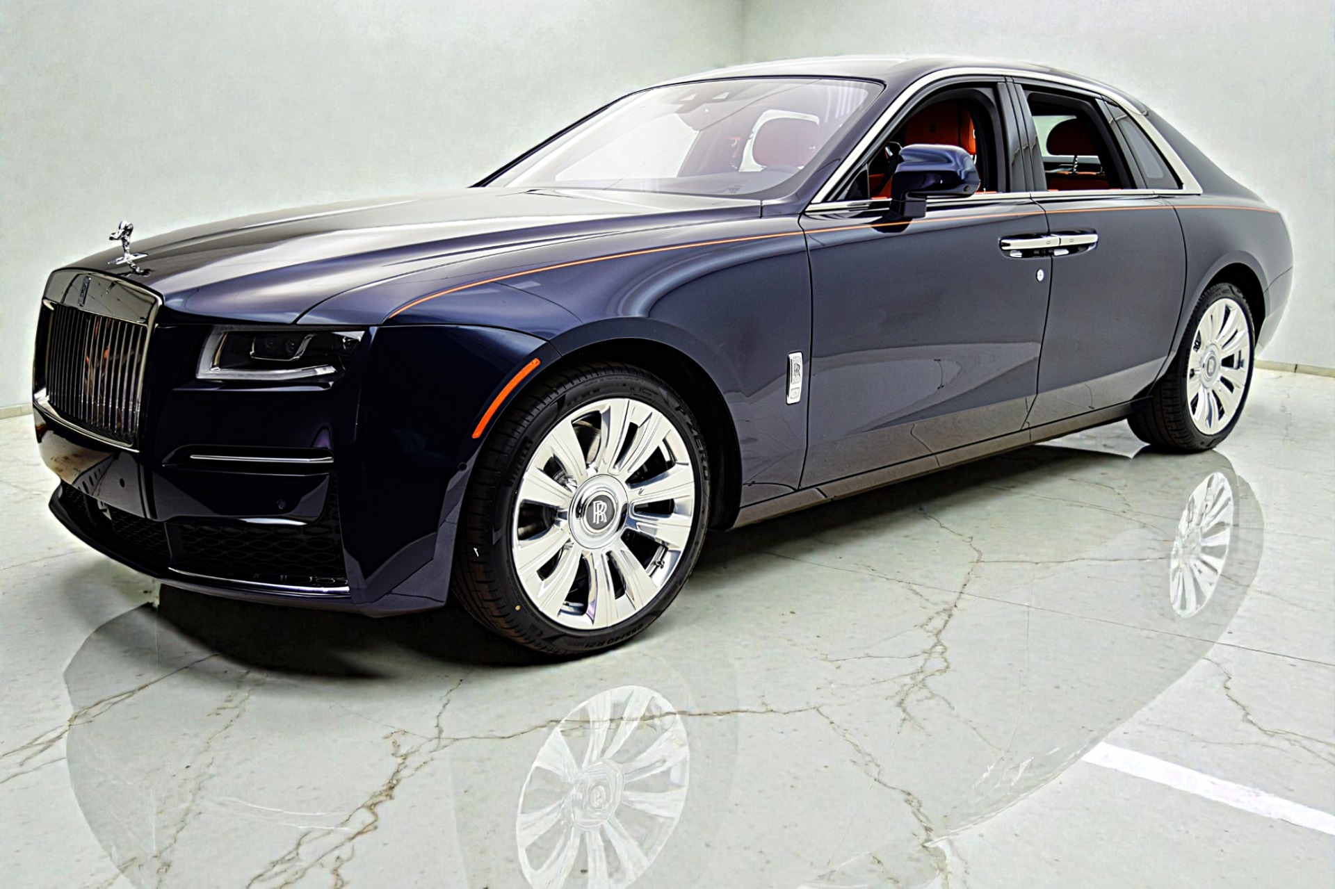 Used 2023 Rolls-Royce  Ghost/LEASE OPTIONS AVAILABLE for sale $285,000 at F.C. Kerbeck Aston Martin in Palmyra NJ 08065 2