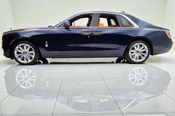 Used 2023 Rolls-Royce  Ghost/LEASE OPTIONS AVAILABLE for sale $285,000 at F.C. Kerbeck Aston Martin in Palmyra NJ 08065 3