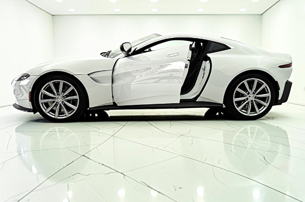 Used 2023 Aston Martin Vantage Coupe for sale $139,000 at F.C. Kerbeck Aston Martin in Palmyra NJ 08065 4