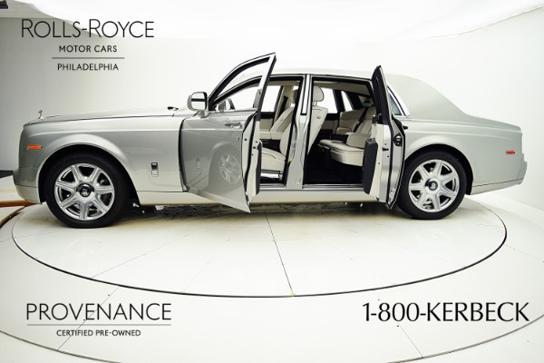 Used 2013 Rolls-Royce Phantom for sale $169,000 at F.C. Kerbeck Aston Martin in Palmyra NJ 08065 4