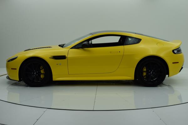 New 2015 Aston Martin V12 Vantage S for sale Sold at F.C. Kerbeck Aston Martin in Palmyra NJ 08065 4