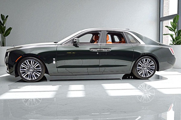 Used 2024 Rolls-Royce Ghost for sale $319,000 at F.C. Kerbeck Aston Martin in Palmyra NJ 08065 3