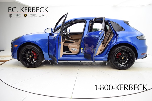 Used 2021 Porsche Macan GTS for sale $74,000 at F.C. Kerbeck Aston Martin in Palmyra NJ 08065 4