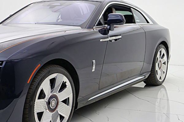 Used 2024 Rolls-Royce  Spectre for sale $399,000 at F.C. Kerbeck Aston Martin in Palmyra NJ 08065 4