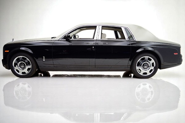 Used 2007 Rolls-Royce Phantom for sale $139,000 at F.C. Kerbeck Aston Martin in Palmyra NJ 08065 3