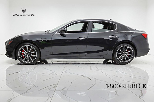 Used 2023 Maserati Ghibli Modena Q4 for sale $55,000 at F.C. Kerbeck Aston Martin in Palmyra NJ 08065 3