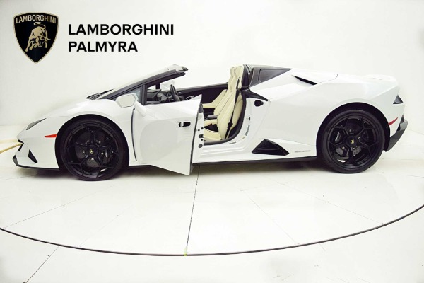 Used 2023 Lamborghini Huracan EVO Spyder AWD/LEASE OPTIONS AVAILABLE for sale Sold at F.C. Kerbeck Aston Martin in Palmyra NJ 08065 4