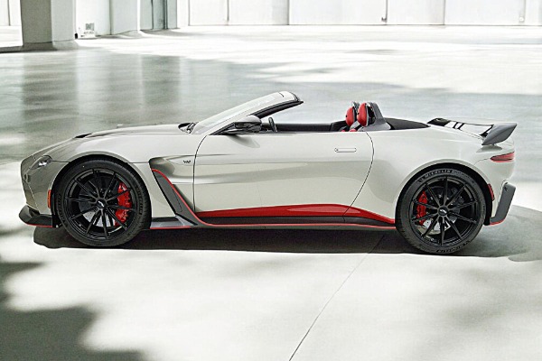 Used 2023 Aston Martin Vantage V12 for sale $299,000 at F.C. Kerbeck Aston Martin in Palmyra NJ 08065 4