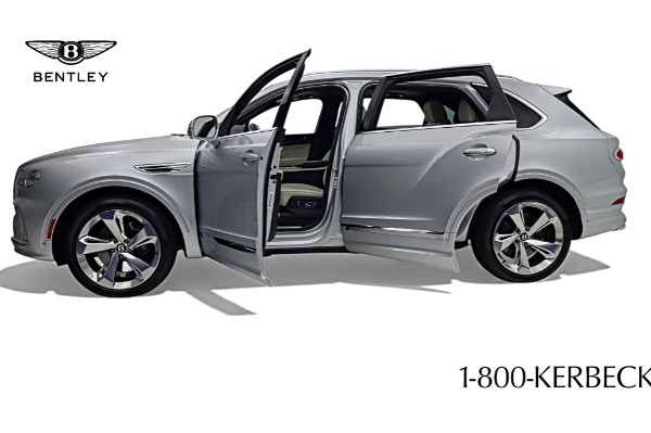 Used 2024 Bentley Bentayga EWB Azure V8/LEASE OPTIONS AVAILABLE for sale $209,000 at F.C. Kerbeck Aston Martin in Palmyra NJ 08065 4