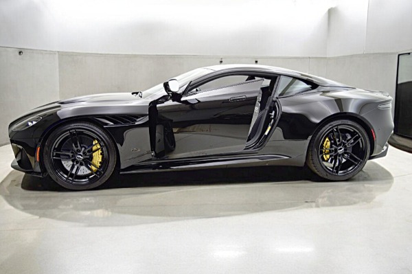Used 2022 Aston Martin DBS Superleggera for sale Sold at F.C. Kerbeck Aston Martin in Palmyra NJ 08065 4