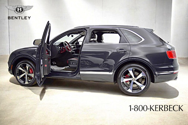 Used 2020 Bentley Bentayga V8/LEASE OPTIONS AVAILABLE for sale $99,000 at F.C. Kerbeck Aston Martin in Palmyra NJ 08065 4