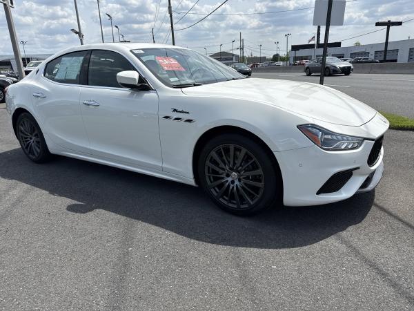 Used 2022 Maserati Ghibli Modena Q4 for sale $43,990 at F.C. Kerbeck Aston Martin in Palmyra NJ 08065 4