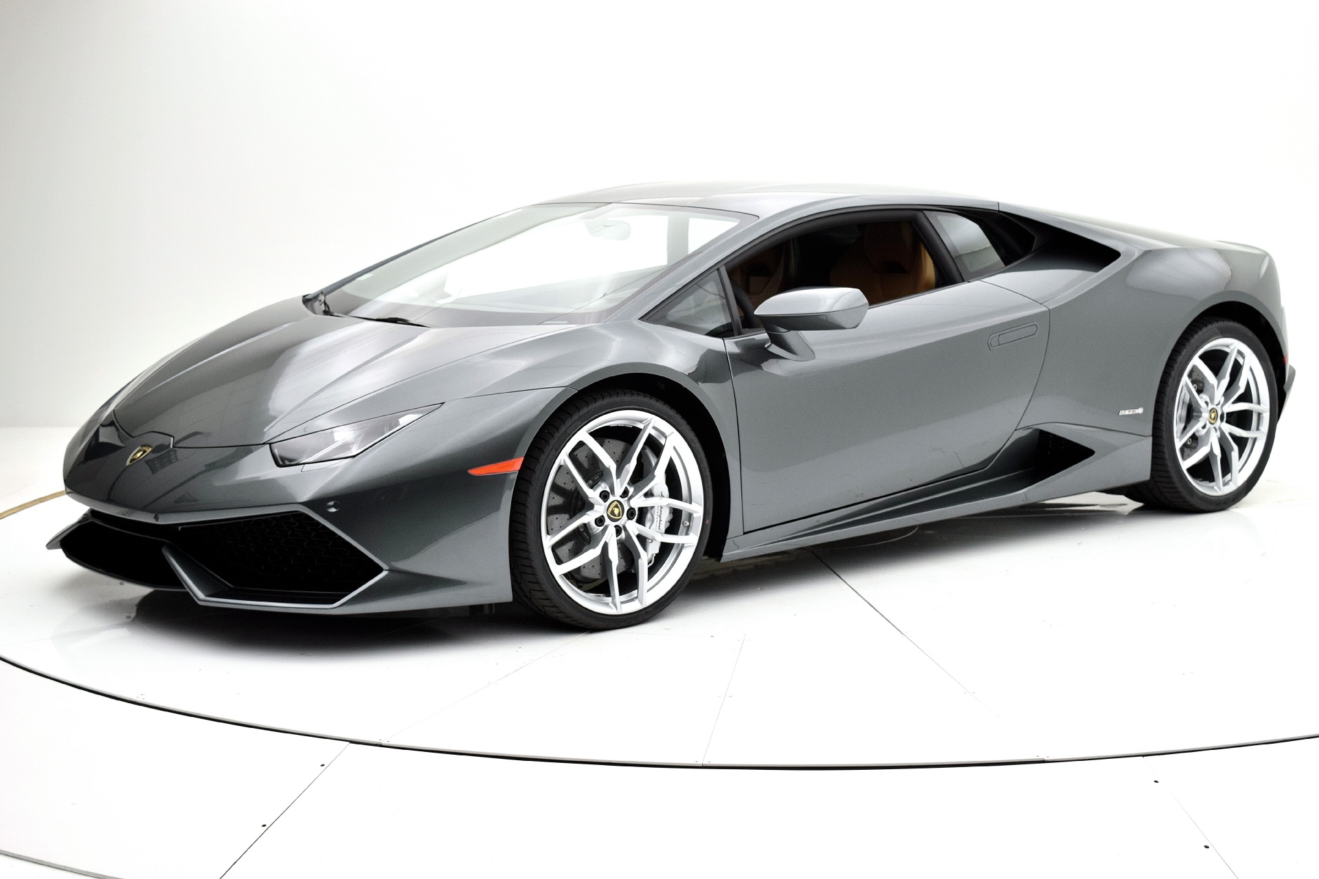 Used 2015 Lamborghini Huracan for sale Sold at F.C. Kerbeck Aston Martin in Palmyra NJ 08065 2