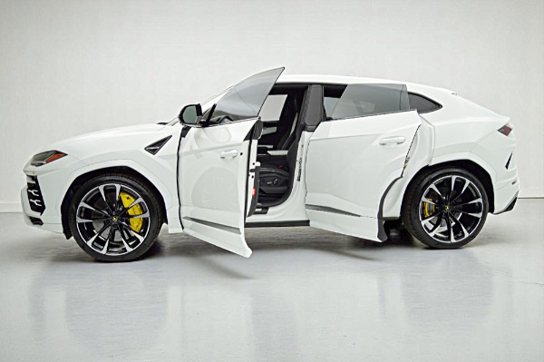 Used 2021 Lamborghini Urus /SELEZIONE PRE-OWNED CERTIFIED for sale Sold at F.C. Kerbeck Aston Martin in Palmyra NJ 08065 4